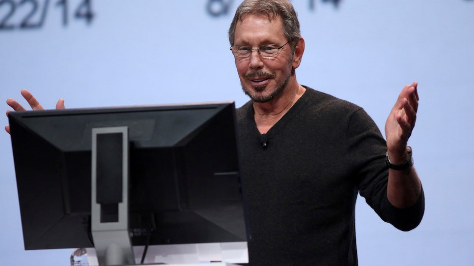 Oracle Larry Ellison