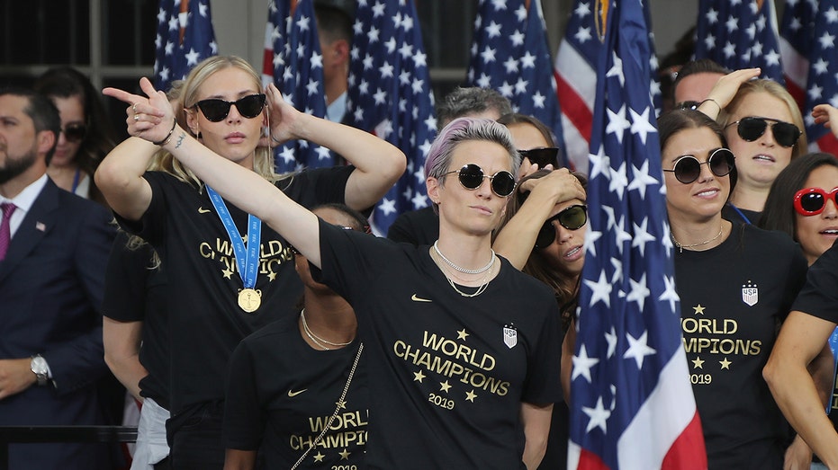 Uswnt equal clearance pay shirt