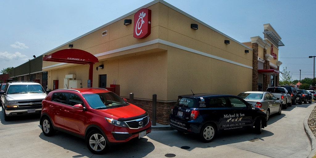 Chick-fil-A reverses decision to drop menu item after customer feedback - Vimarsana News
