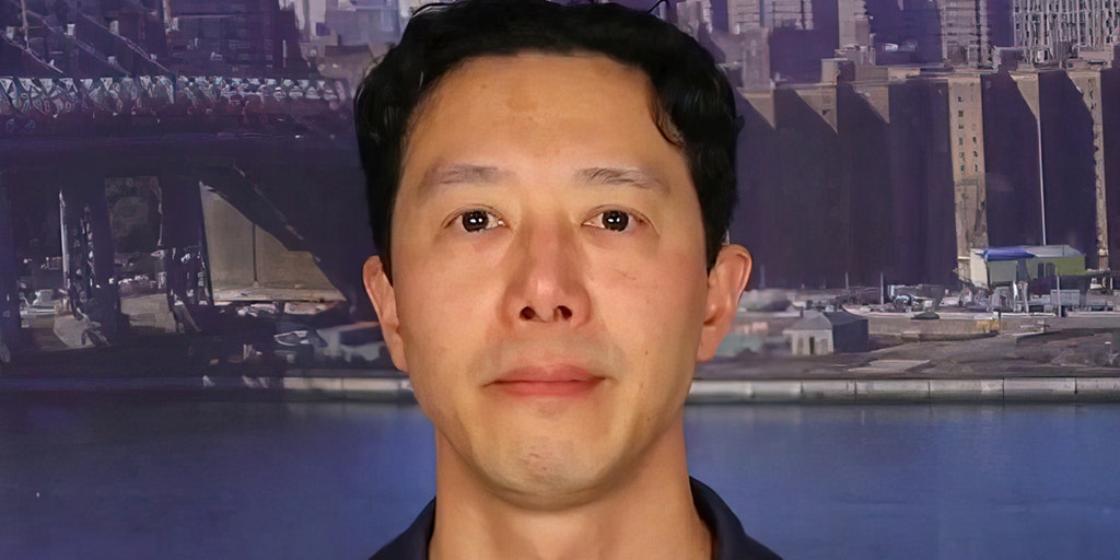 Blockchain expert rips crypto lender Celsius freezing accounts: 'It's unfortunate' - Vimarsana News