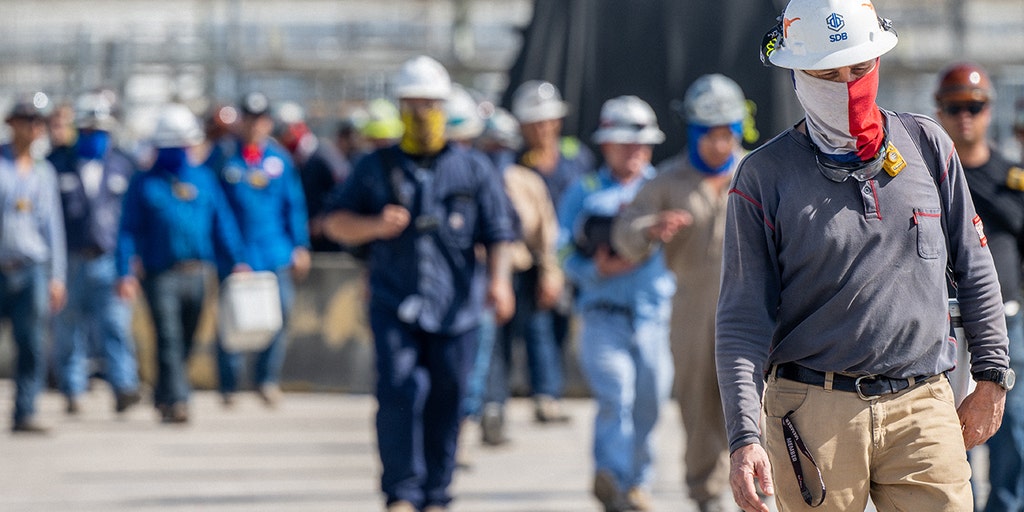 quit-jobs-2.jpg?ve=1&tl=1