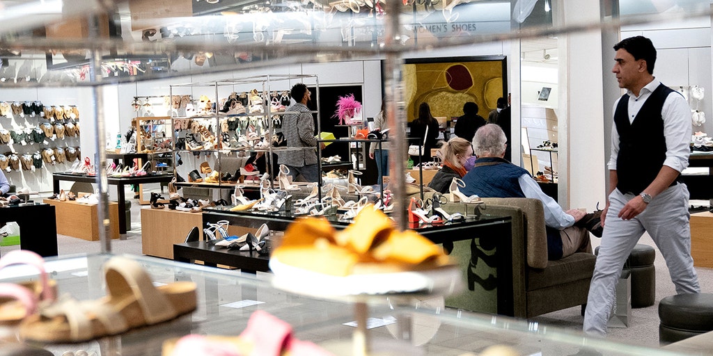 Retail sales stagnant in September as high inflation eats into spending - Vimarsana News