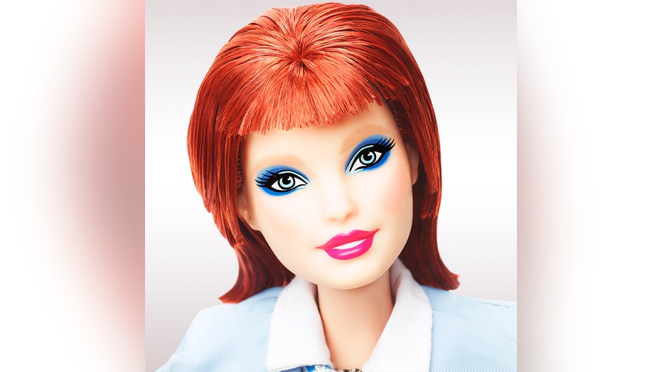 David Bowie Barbie's face