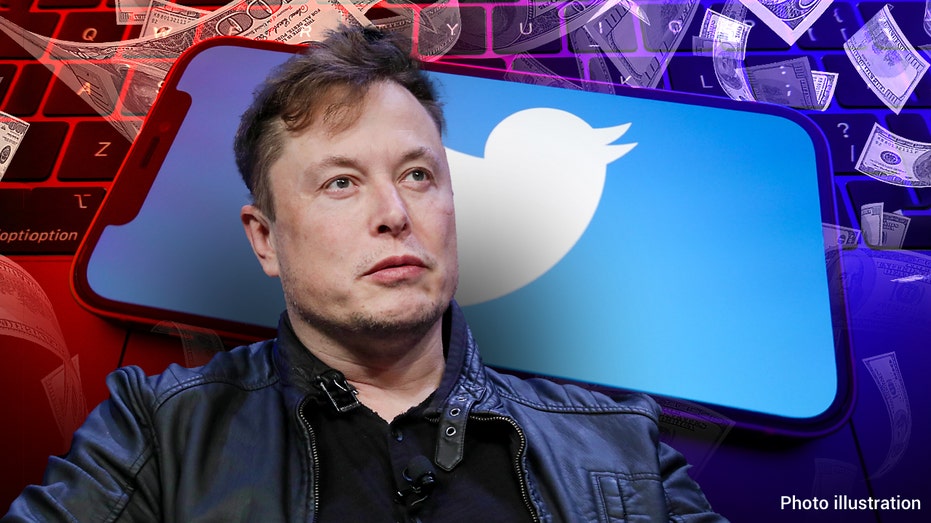 Elon Musk는 뒤에 Twitter 로고가 있는 전화가 있는 재킷을 입고 있습니다.