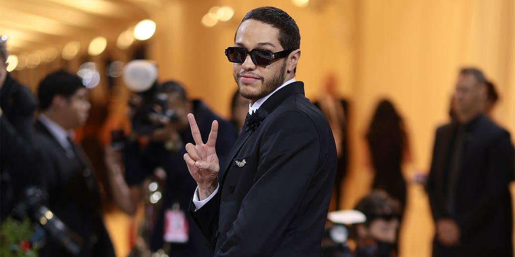 What is Pete Davidson's net worth? - Vimarsana News