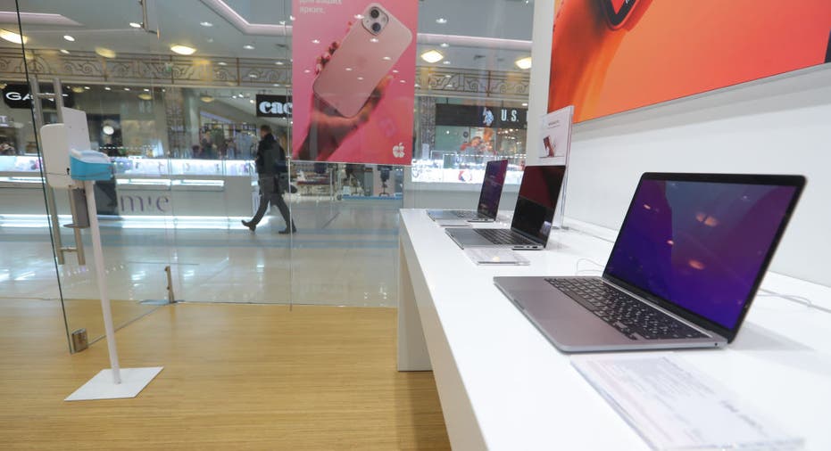 Russia Apple Store