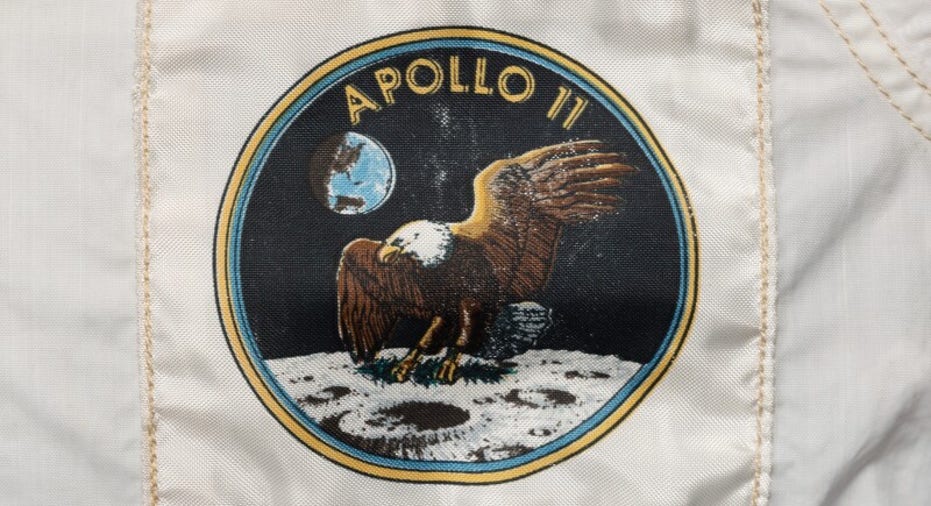 Apollo 11 logo