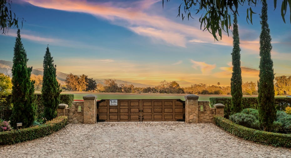 Cancha De Estrellas luxury polo property in Carpinteria, Calif. entrance