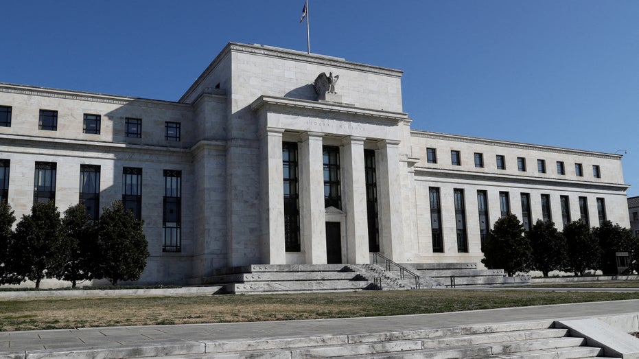 federal reserve building