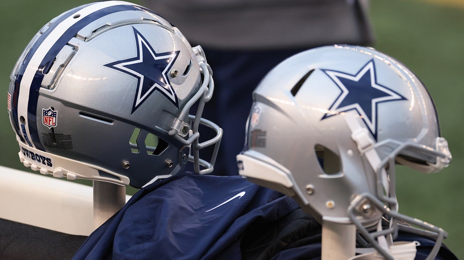 Dallas Cowboys helmets in December 2020