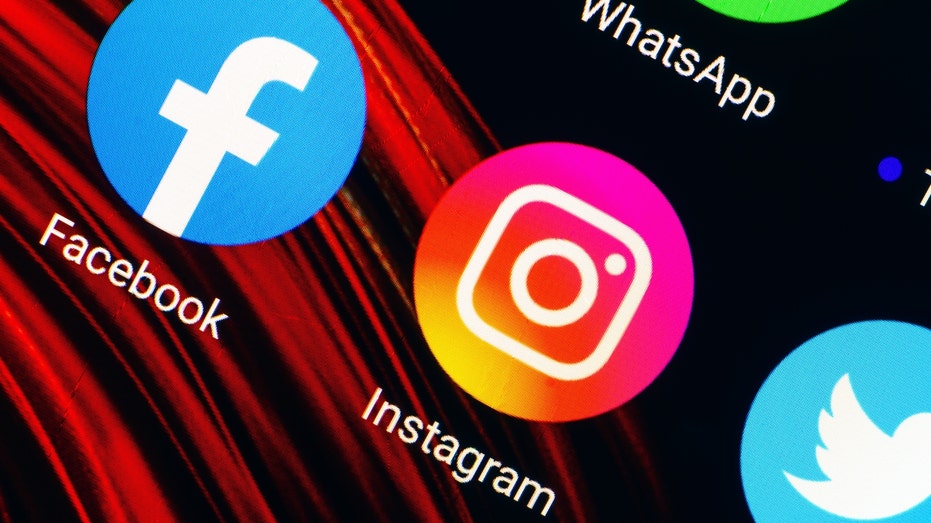 Instagram app logo