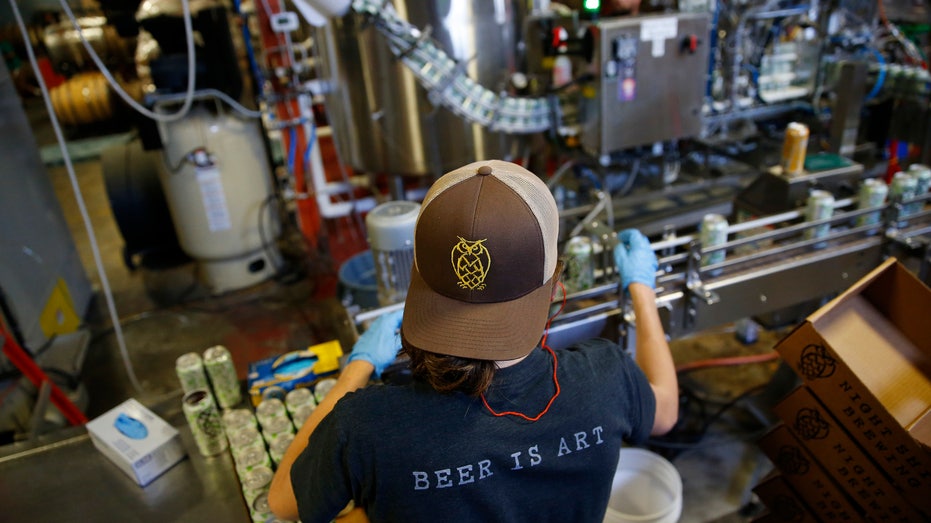 Bottling line at Night Shift