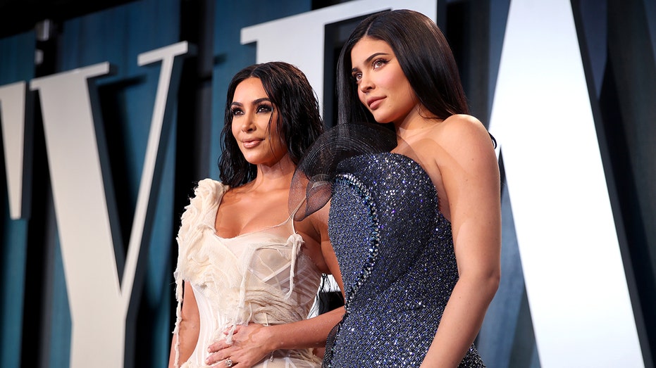 Kardashians red carpet