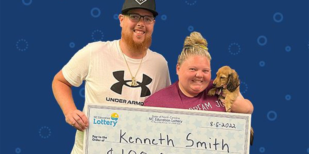 North Carolina man wins lottery while celebrating wedding anniversary - Vimarsana News
