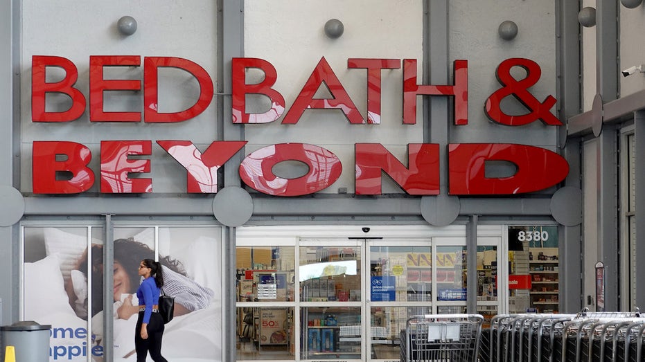 Mattress Bathtub & Past to chop jobs, shut underperforming shops as a part of turnaround plan
