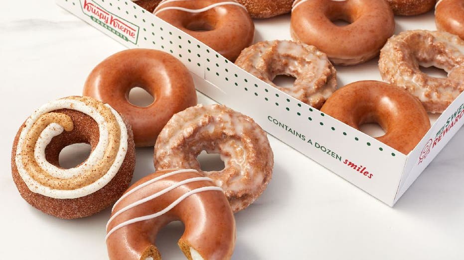 pumpkin spice doughnuts