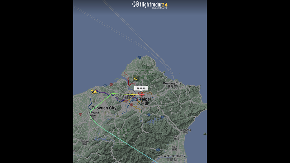 Flightradar24 flight tracking SPAR19