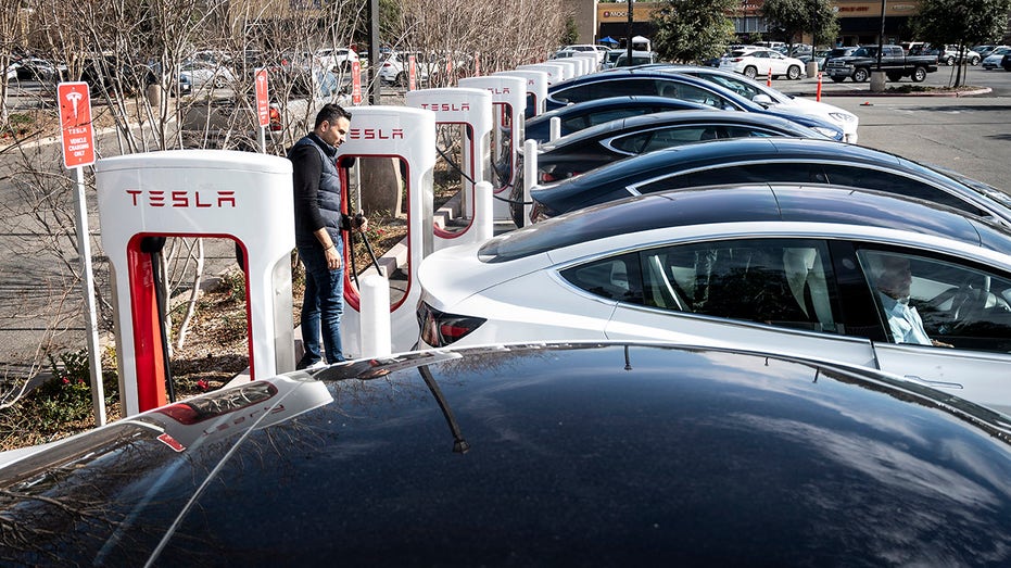 Laden von Elektrofahrzeugen