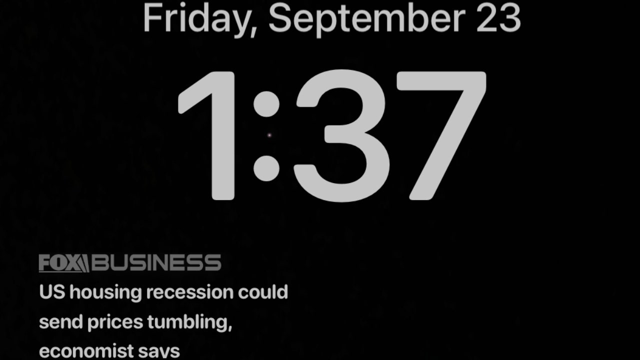 How to get FOX Business headlines on your iPhone lock screen | Fox Business