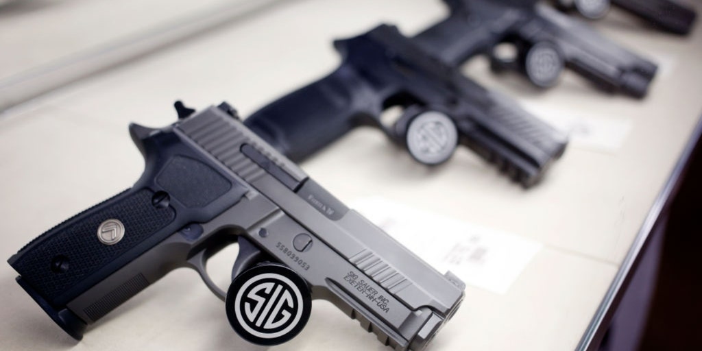 Judge sides with SIG Sauer in accidental shooting lawsuit - Vimarsana News