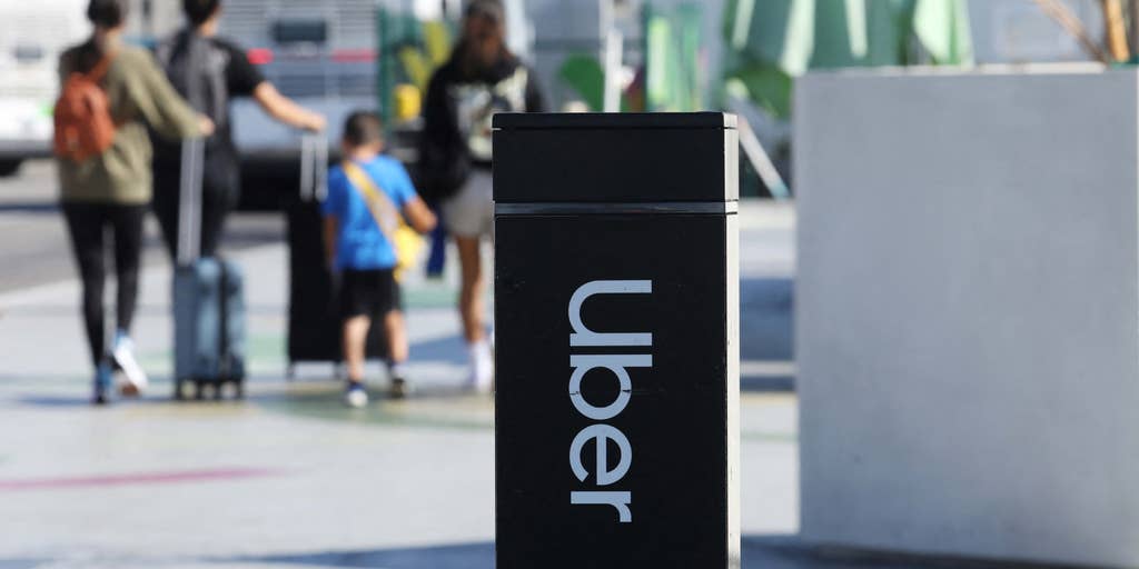 Uber makes airport pickups easier ahead of busy spring break - Vimarsana News