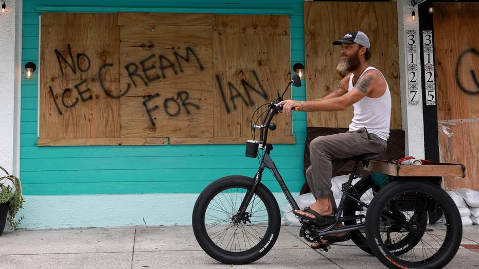 Ice cream shop has bordered up its windows ahead of Hurricane Ian