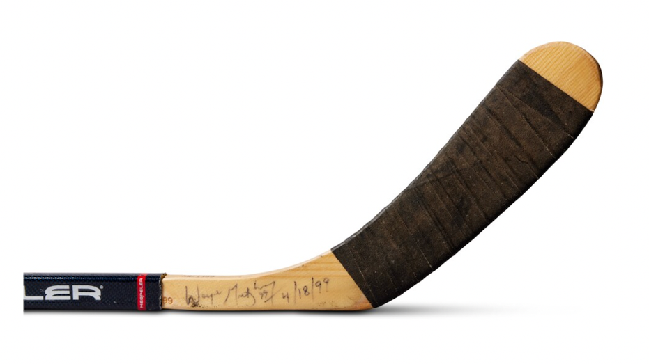 Wayne Gretzky hockey stick