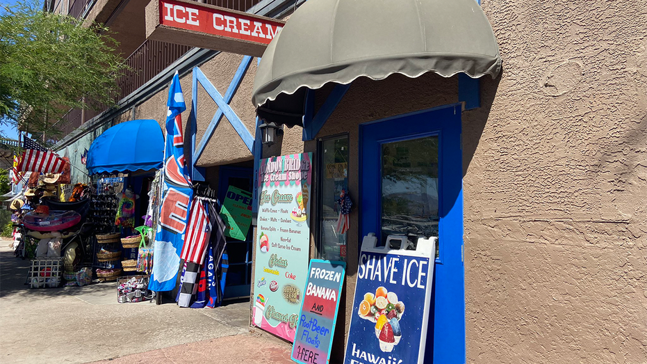 Ice cream parlor faces bridge water channel