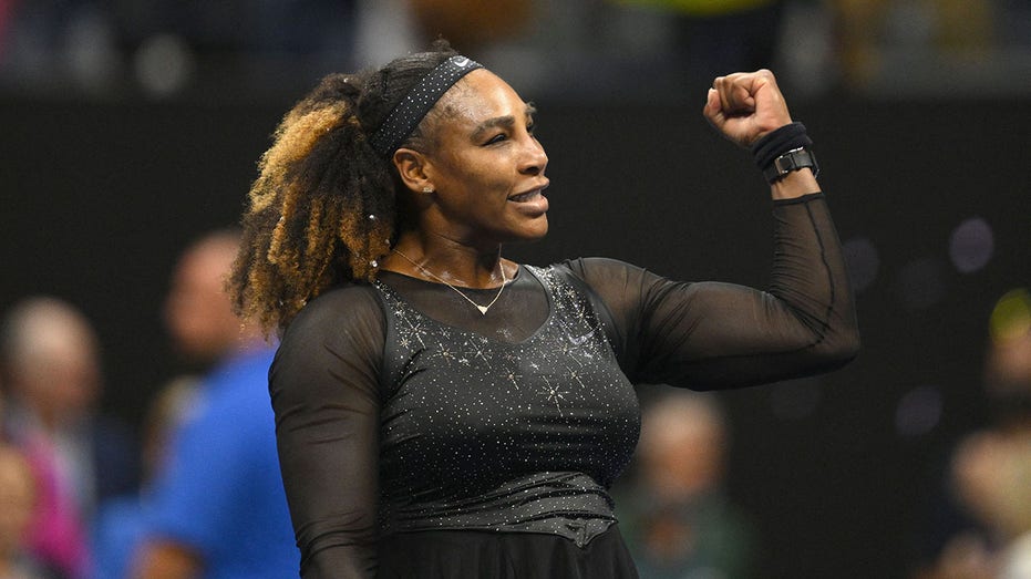 Serena Williams fist pump