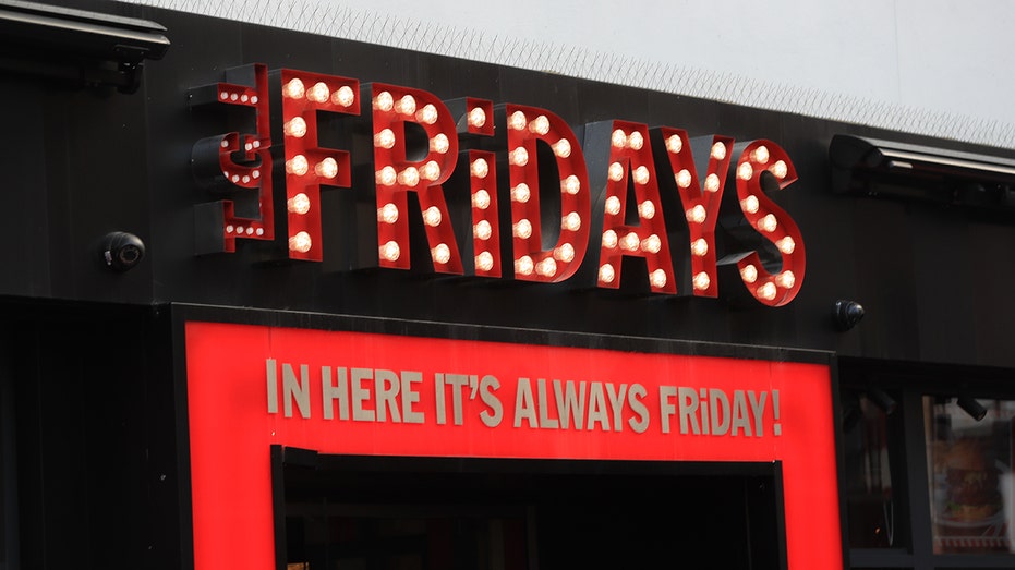 TGI Fridays sign