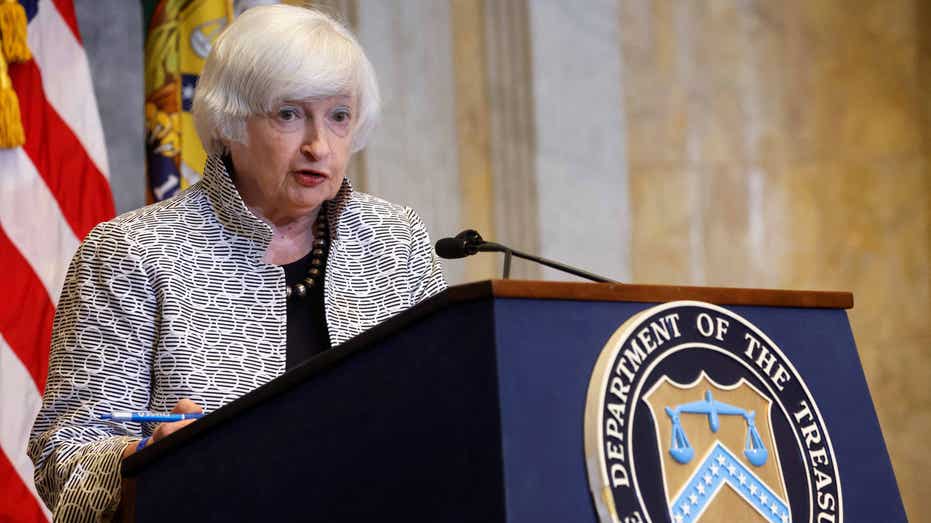 Janet Yellen says economic recovery depends on supply chain, green agenda and end of Ukraine war