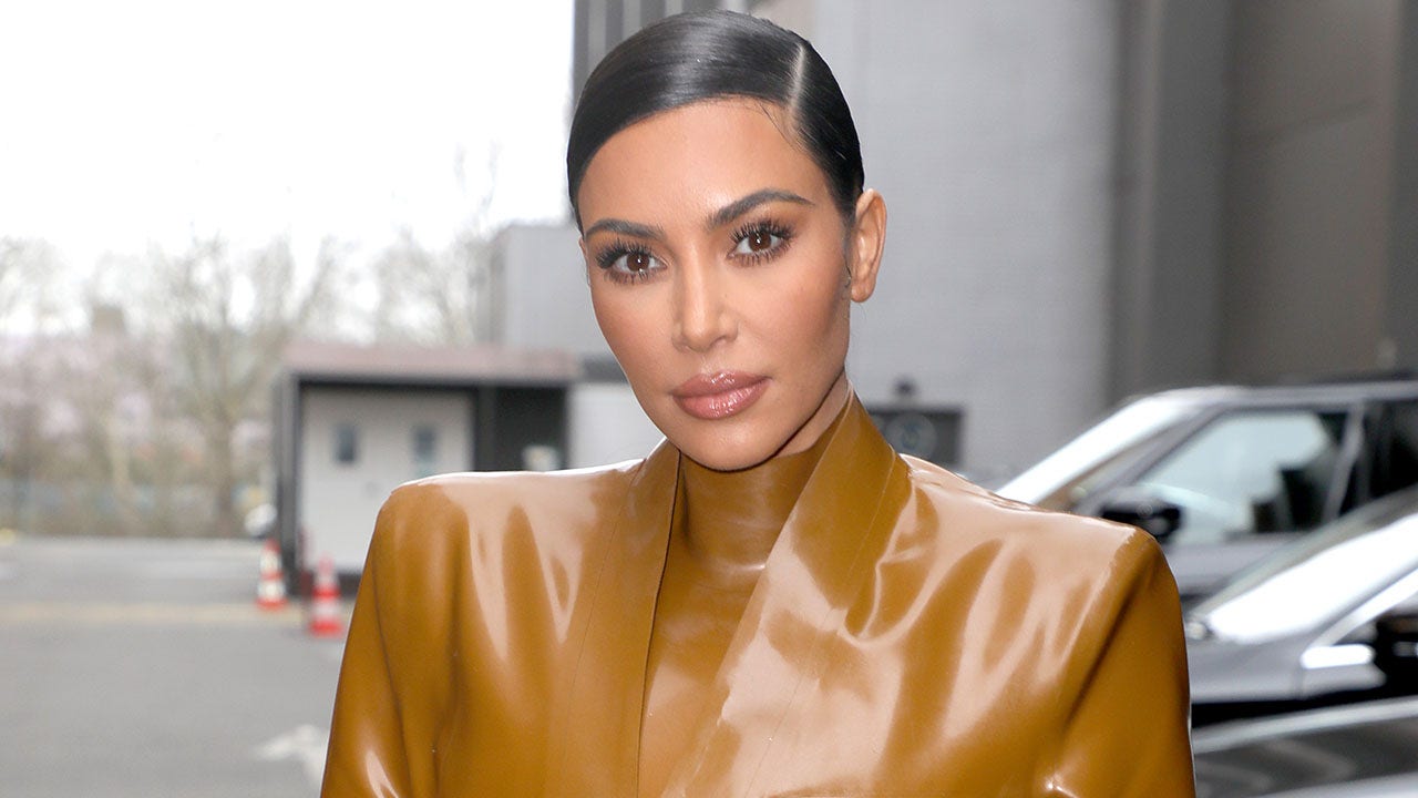 Kim Kardashian To Pay Over $1M To Settle With SEC Over Crypto Charges ...