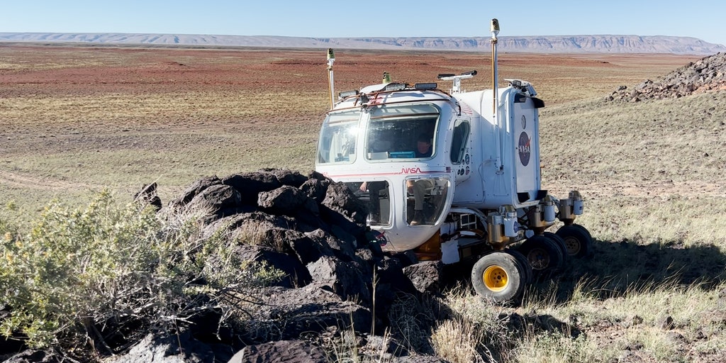 NASA scientists working on ground missions in preparation to put American boots back on the moon - Vimarsana News