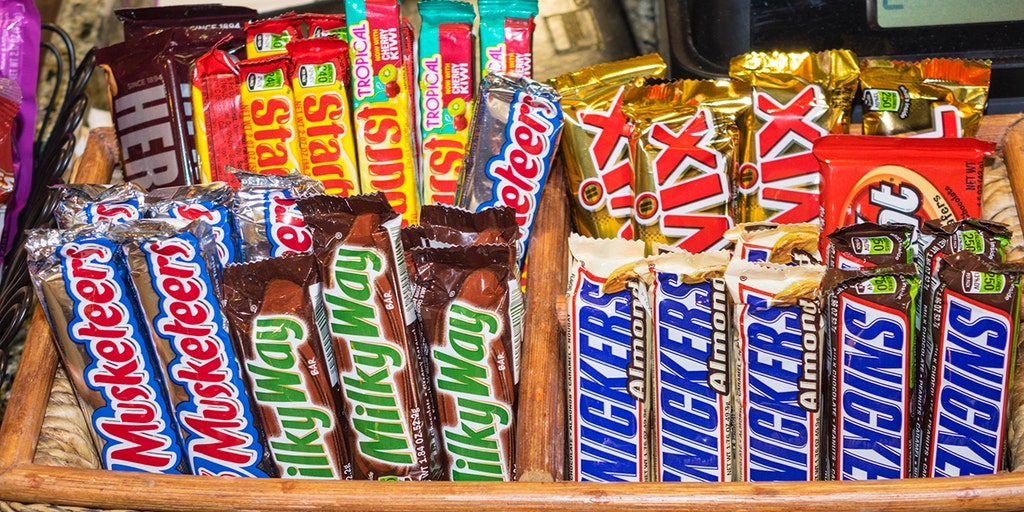 candy-2.jpg?ve=1&tl=1