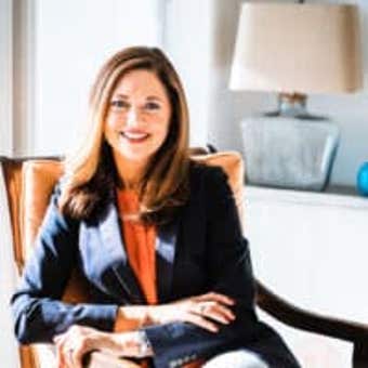 Laura Adams