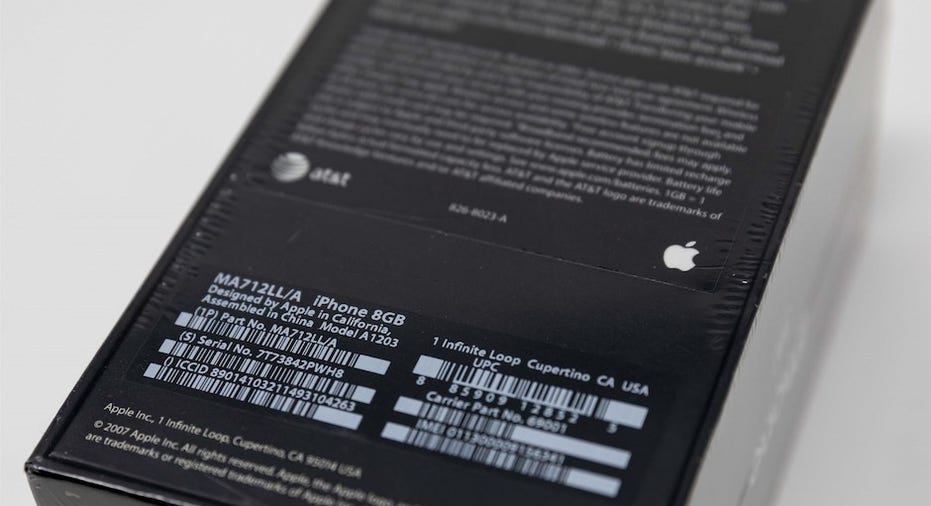 Unopened first-generation iPhone sells for over $39K at