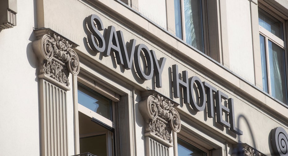 Hotel Savoy sign