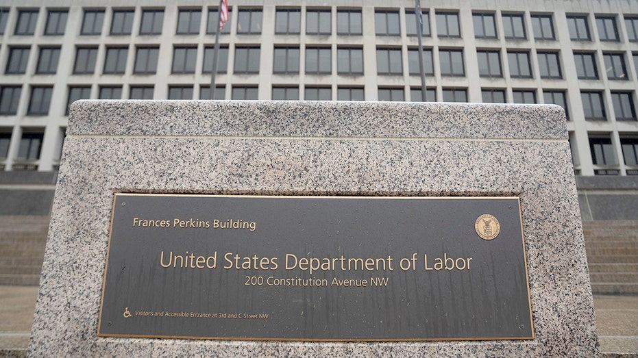 US Department of Labor sign outside building