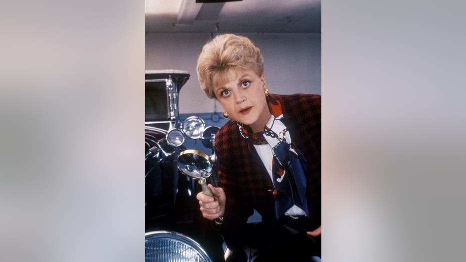 Angela Lansbury "Murder, She Wrote"