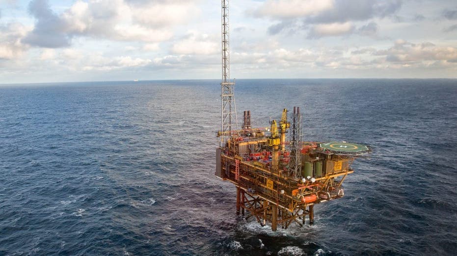 BP looks to North Sea, US shale for near-term oil and gas boost