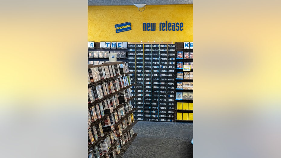 Movies on display at last Blockbuster store