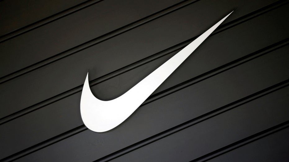 Nike swoosh