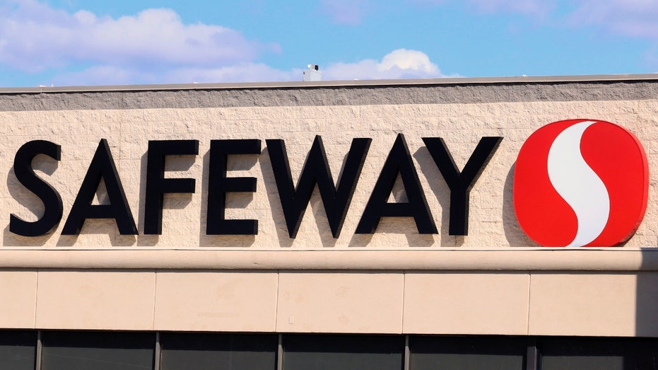 Safeway food store 
