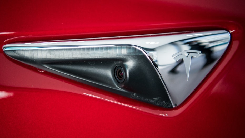 Tesla's Model 3 car sensor