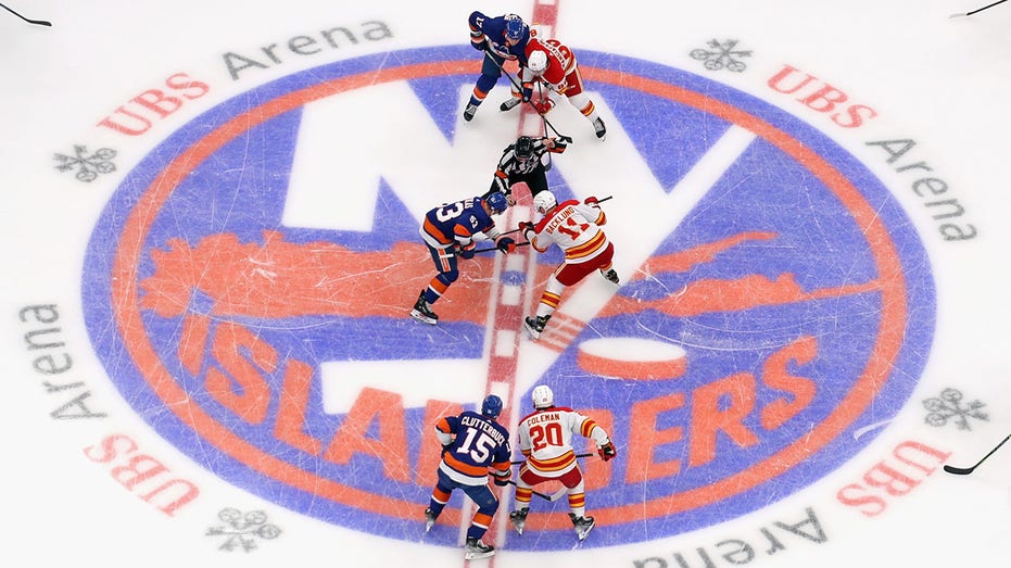 Islanders center ice faceoff