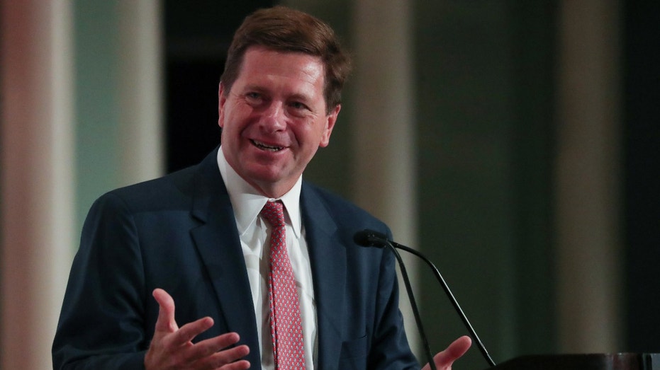 former SEC Chairman Jay Clayton 