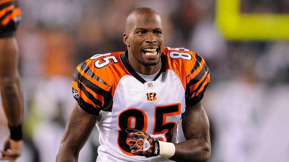 : Middle of the Road Chad Ochocinco - Men's Soft