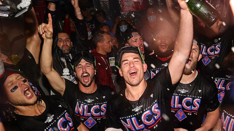 Phillies celebrate in locker room 