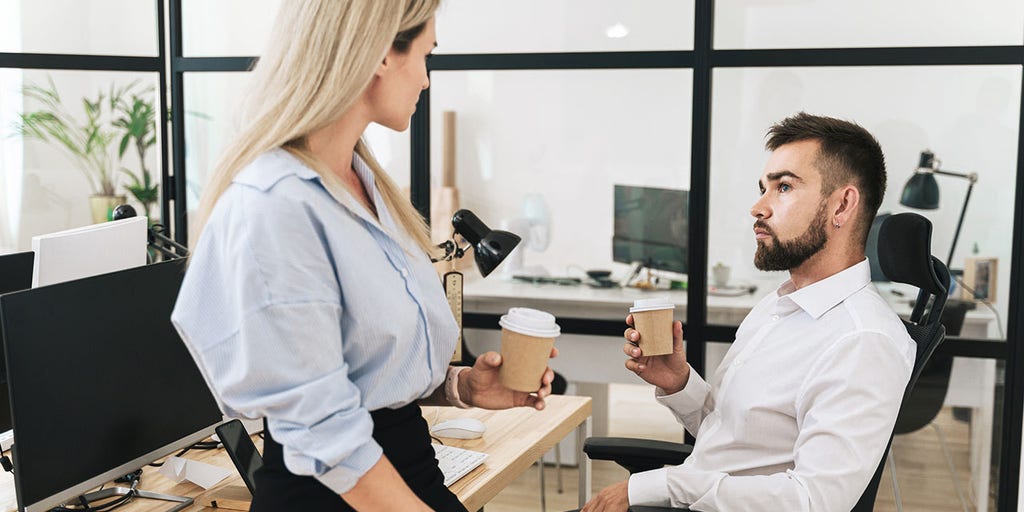 New 'coffee badging' job trend has some companies on high alert - Vimarsana News