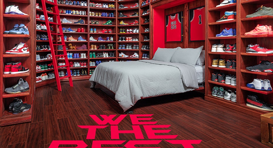 dj khaled shoe closet airbnb